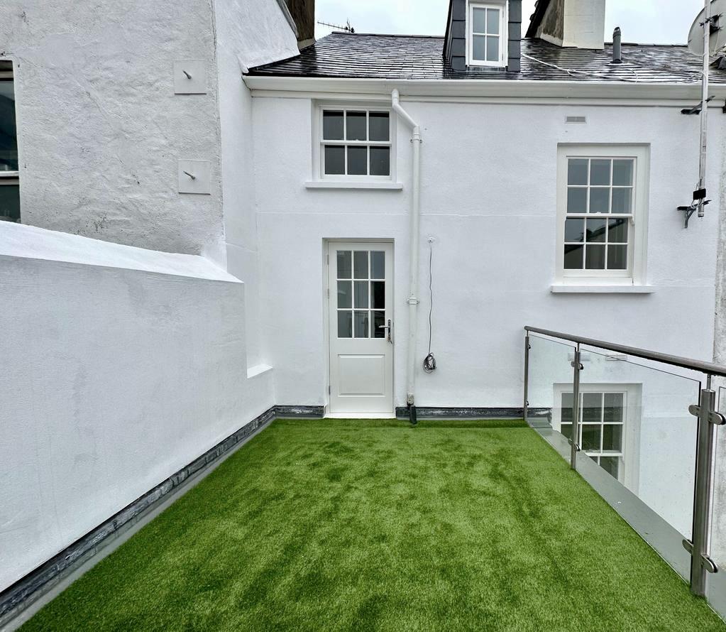 The Hideaway, Winchester Street, St Helier